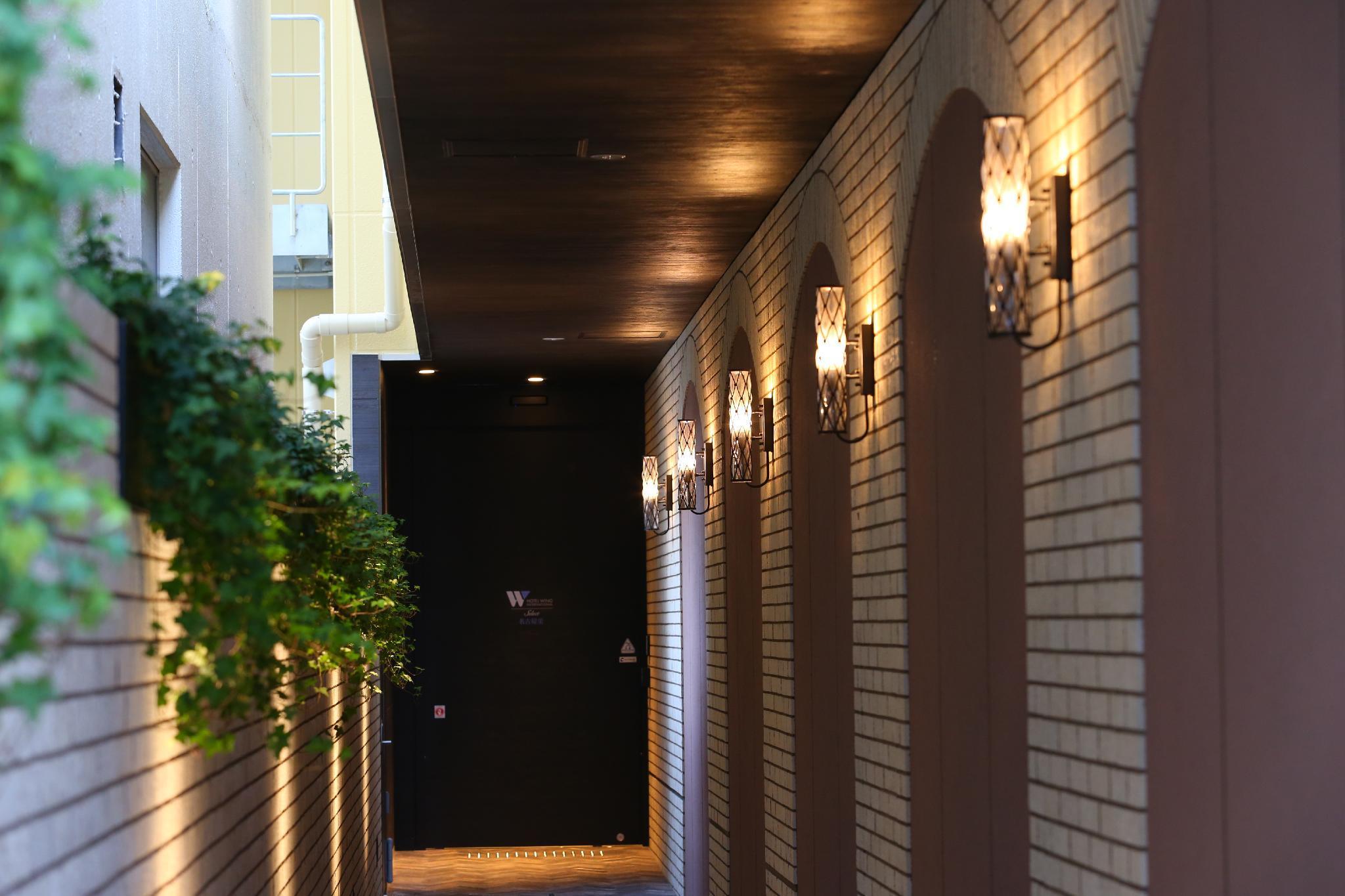 Hotel Wing International Select Sakae 3*